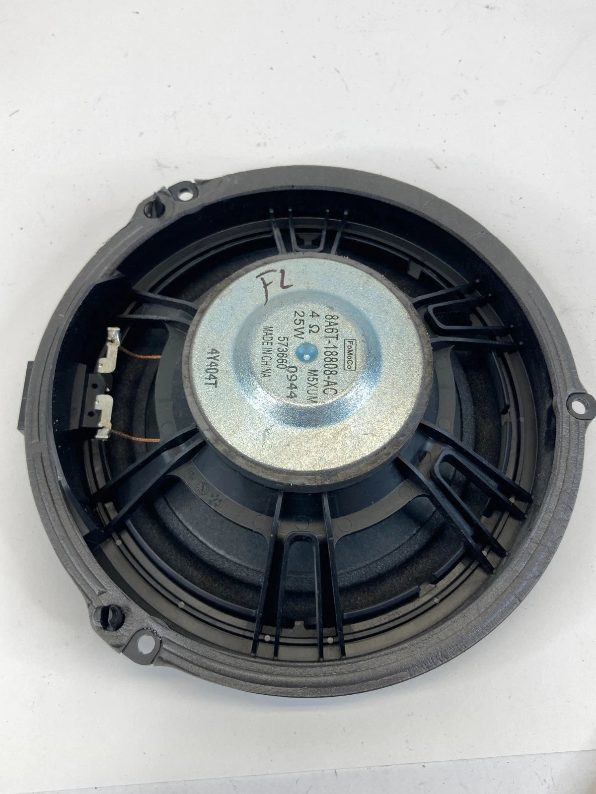2013-2019 FORD ESCAPE FRONT LEFT DOOR SOUND SYSTEM SPEAKER 8A6T-18808-CC