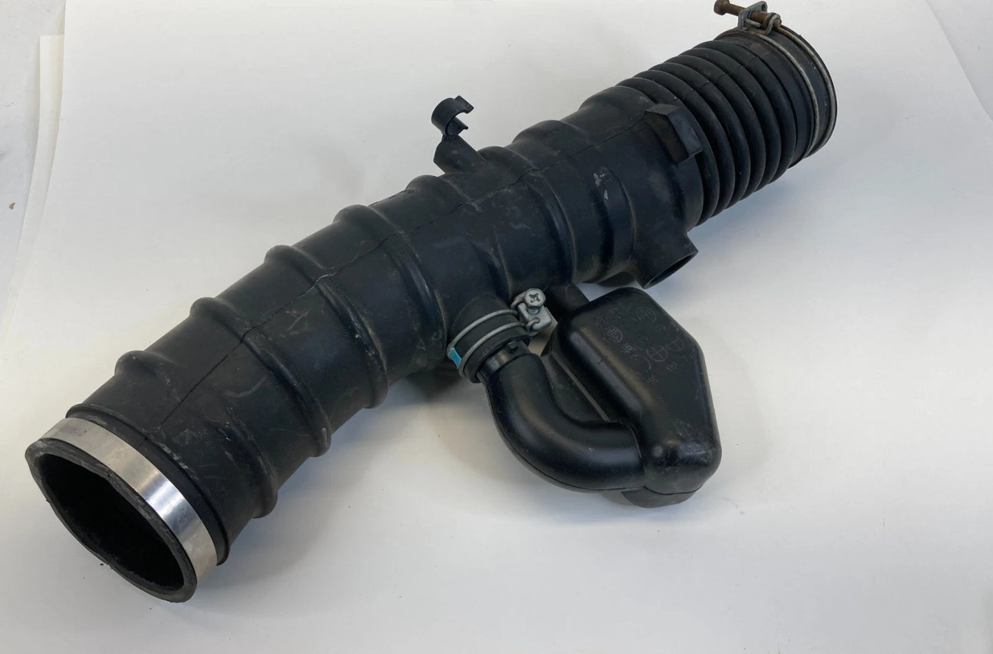 07-10 LEXUS GS350 06-15 IS350 AIR CLEANER HOSE INTAKE TUBE RESONATOR 17880-31040