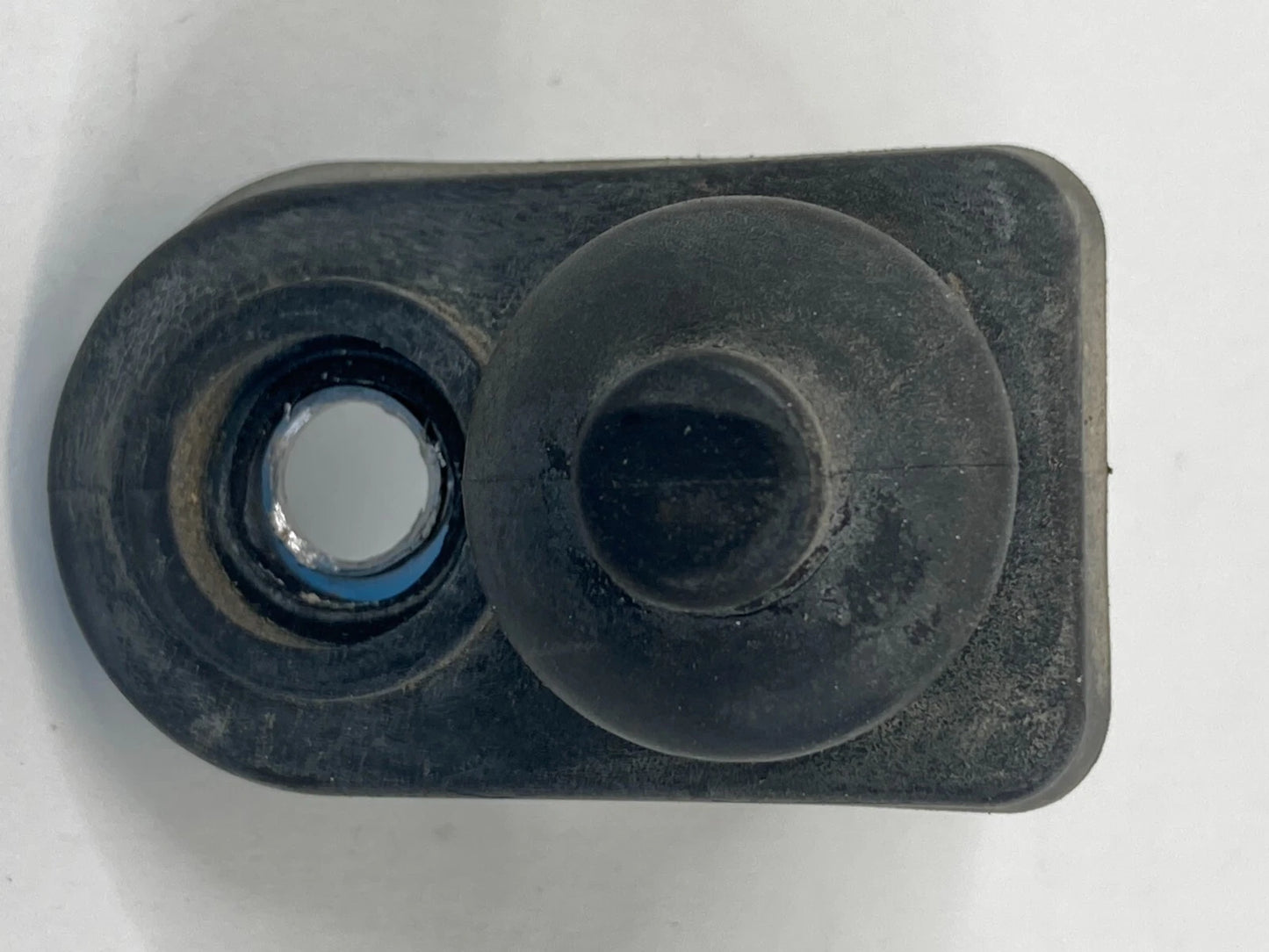 1996-2000 HYUNDAI ELANTRA REAR RIGHT DOOR JAMB AJAR LIGHT CONTROL SWITCH OEM