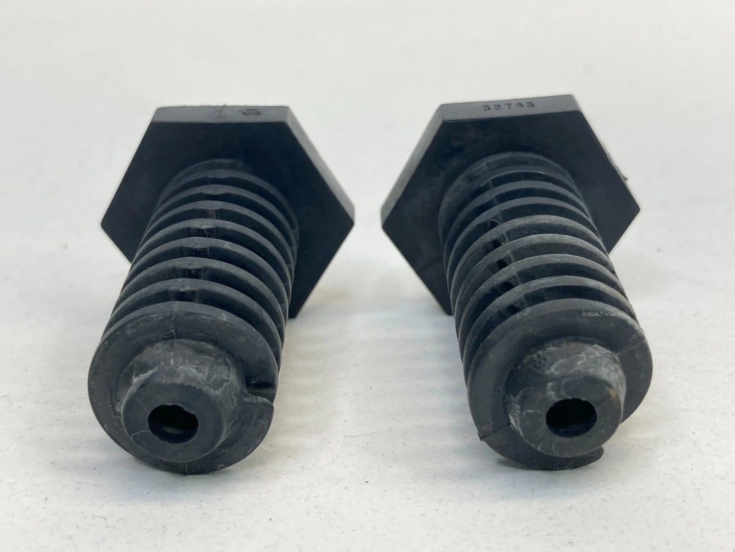 2007-2012 DODGE CALIBER FRONT HOOD ADJUSTER BUMPER STOP RUBBER SET OEM