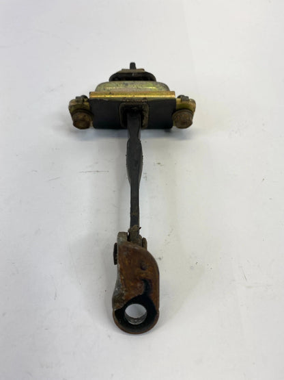 96-00 HYUNDAI ELANTRA SEDAN FRONT RIGHT SIDE DOOR CHECK STOP STOPPER DETENT OEM