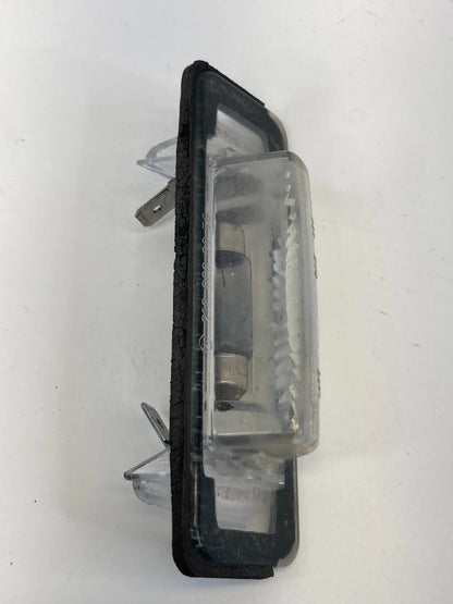 1998-2002 MERCEDES-BENZ E430 REAR TRUNK LICENSE PLATE LIGHT LAMP 2108200356 OEM