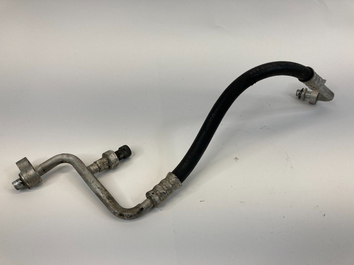 2008-2012 Buick Enclave 3.6L A/C Condenser Line Hose Tube Assembly OEM