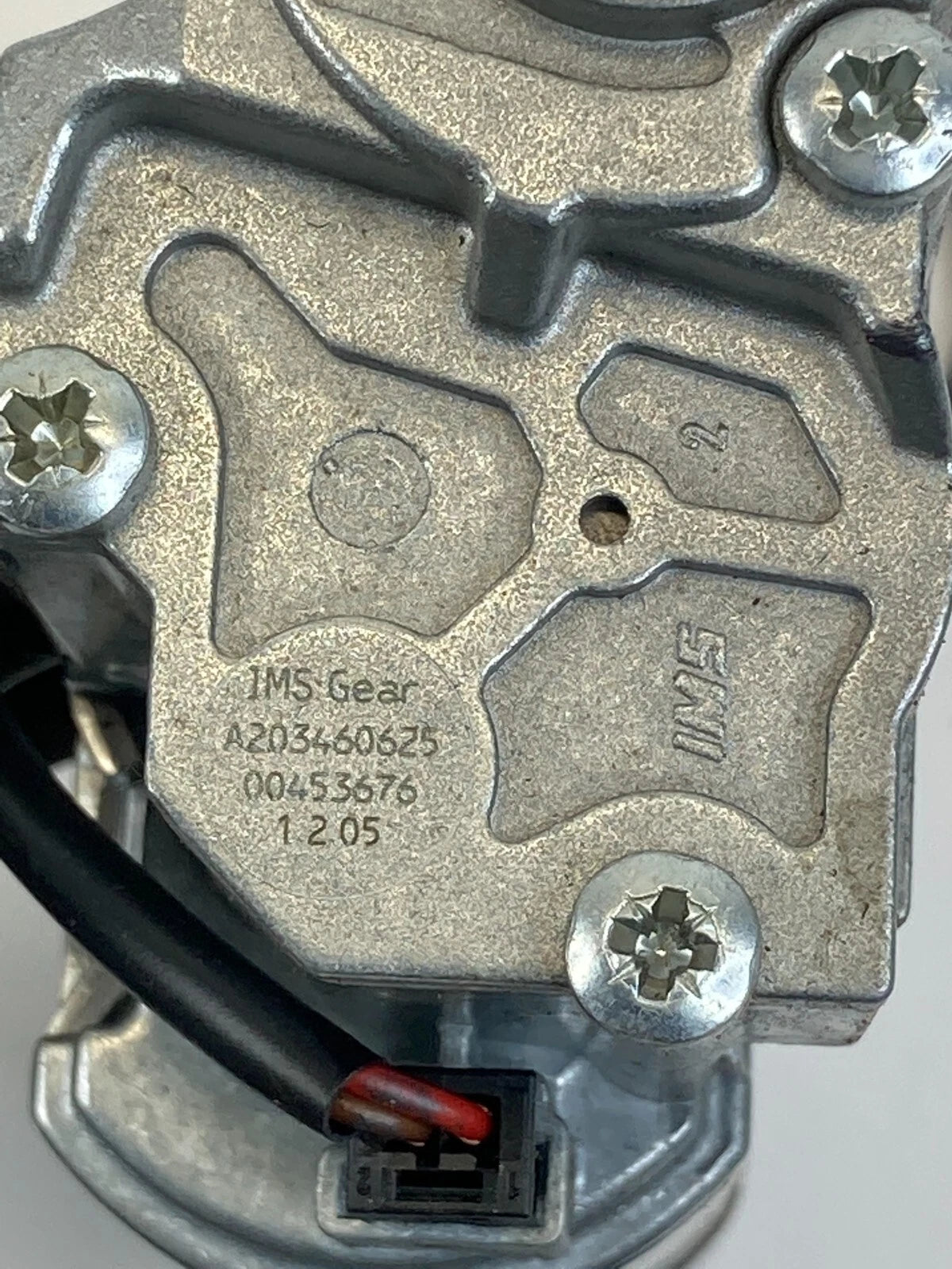 2006 MERCEDES CLS500 STEERING COLUMN ADJUSTMENT MOTOR PART VALEO 6418138 OEM