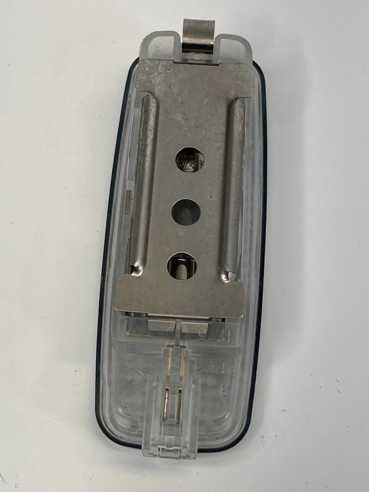 05-18 AUDI A6 QUATTRO FRONT RIGHT ROOF VISOR DOME VANITY LIGHT LAMP 4D0947105A