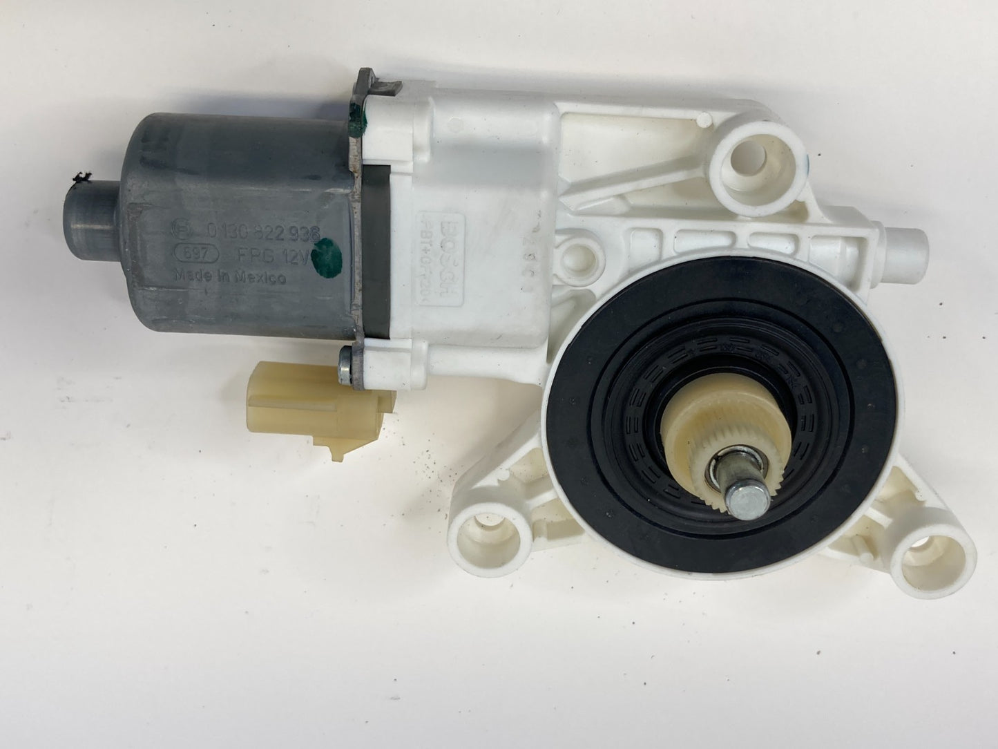 2015-2017 Chrysler 200 Rear Left Back Side Door Power Window Motor 3035799-A OEM