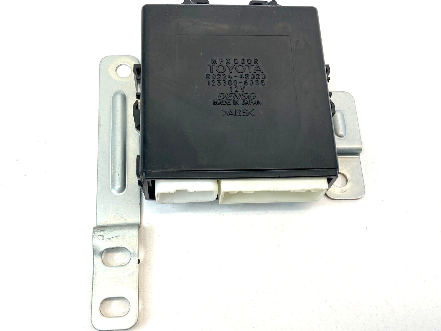 1999-2003 Lexus RX300 Rear Left Multiplex Computer Control Module 89224-48020