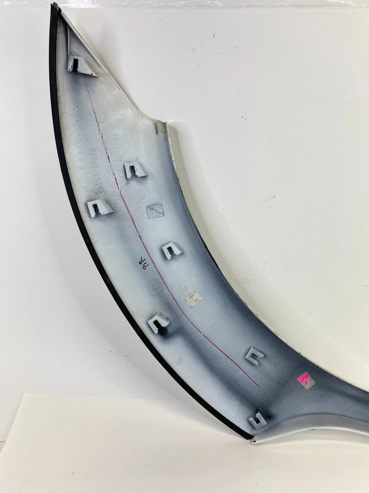 2003-2008 Pontiac Vibe Rear Right Passenger Quarter Flare Molding 75653-01020