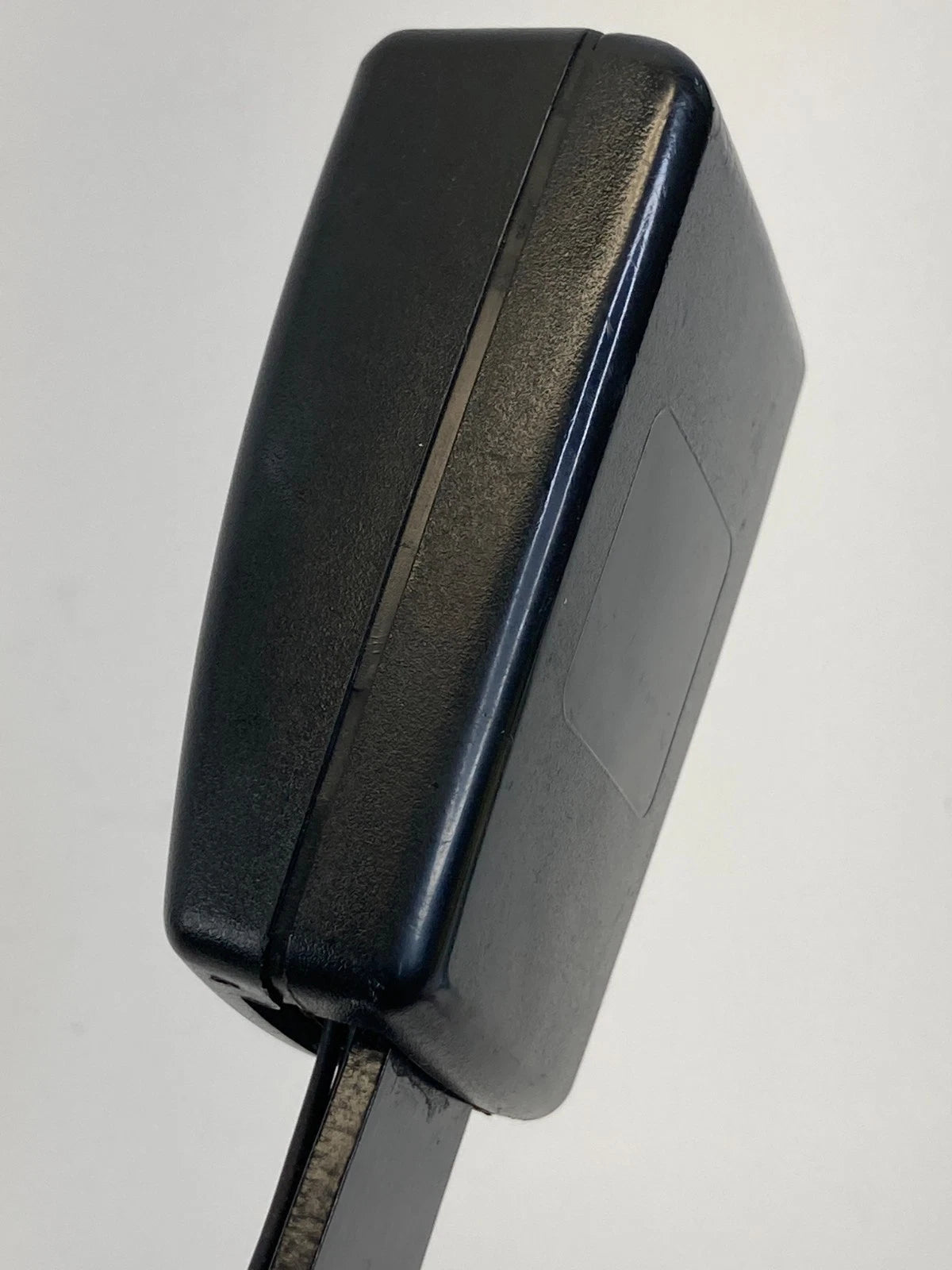 2010 2011 2012 Chevrolet Traverse Front Left Driver side Seat Belt Buckle OEM