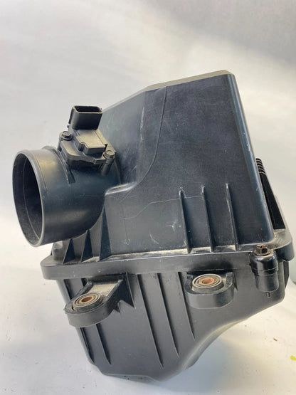 2012-2017 CHEVROLET EQUINOX 2.4L INTAKE AIR FILTER CLEANER BOX HOUSING 23262742