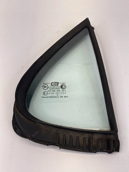 1996-2000 HYUNDAI ELANTRA REAR RIGHT PASSENGER DOOR VENT GLASS 83543-29000 OEM