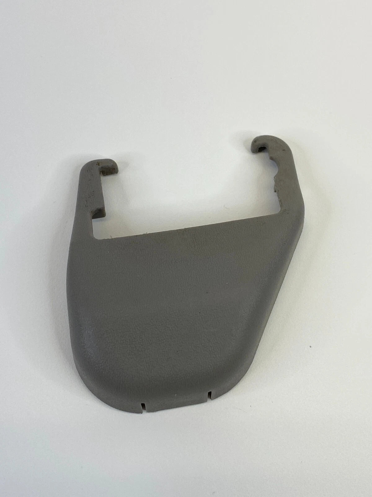 2003 2003 02 03 LEXUS ES300 FRONT LEFT SEAT TRACK END COVER CAP TRIM OEM