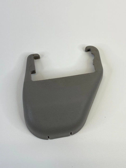 2003 2003 02 03 LEXUS ES300 FRONT LEFT SEAT TRACK END COVER CAP TRIM OEM