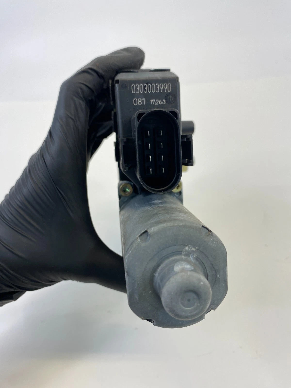 1998-2004 AUDI A6 QUATTRO REAR RIGHT SIDE DOOR POWER WINDOW MOTOR 0130821785 OEM