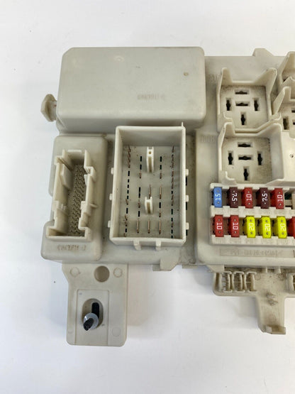 2007-2009 Mazda 3 Mazda3 Sedan 2.3L Control Module Cabin Fuse Box 519062137 OEM