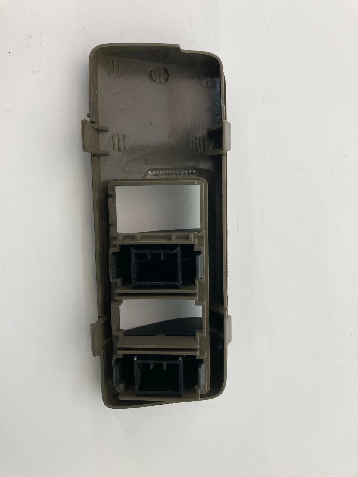 2002-2005 Hyundai Sonata Cruise Control Light Panel Bezel Trim 84841-3C000 OEM