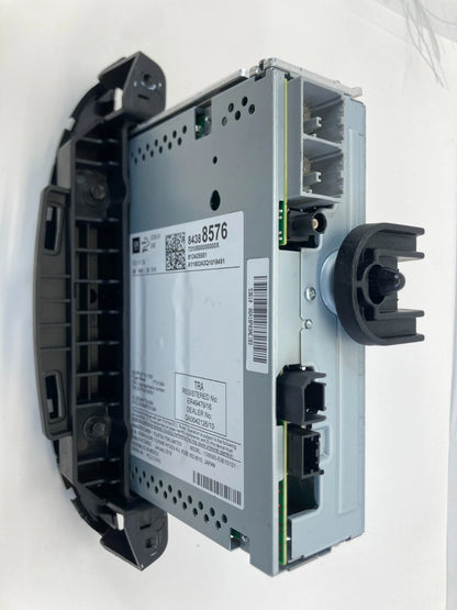 2018-2020 Chevrolet Trax Audio Screen Radio AM/FM CD Radio Player 84388576 OEM