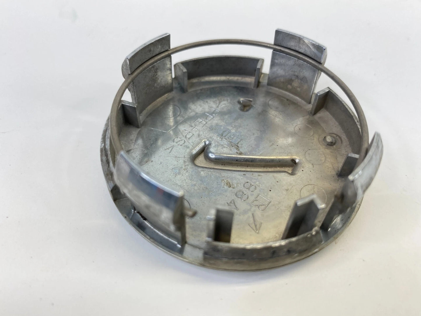 97-09 LEXUS ES300 GS300 RX330 RX400 RIM WHEEL CENTER HUB CAP CHROME 8841 OEM