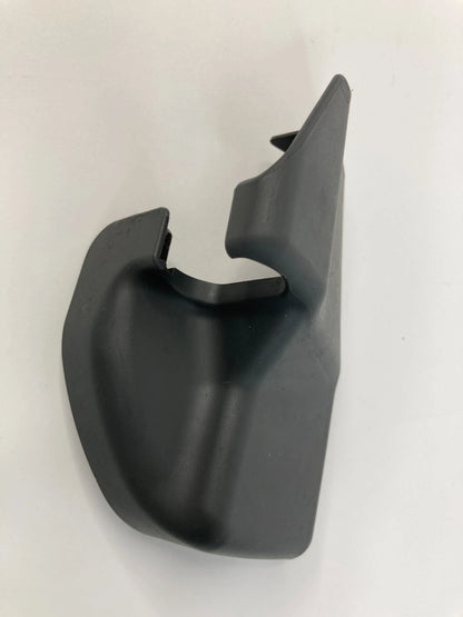 2004-2009 TOYOTA PRIUS FRONT RIGHT SEAT TRACK END COVER CAP TRIM 72157-47030 OEM
