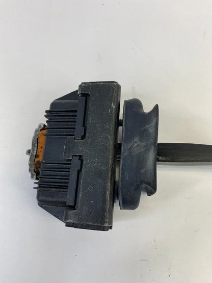 2004-2007 BMW 530I FRONT LEFT SIDE DOOR CHECK STOP STOPPER DETENT 7033609 OEM
