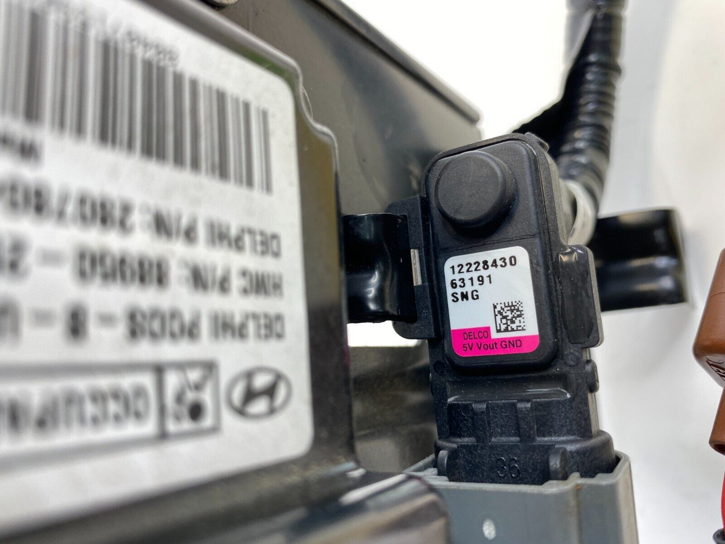 2007-2009 Hyundai Tucson Front Right Passenger Seat Occupant Sensor 88950-2E000