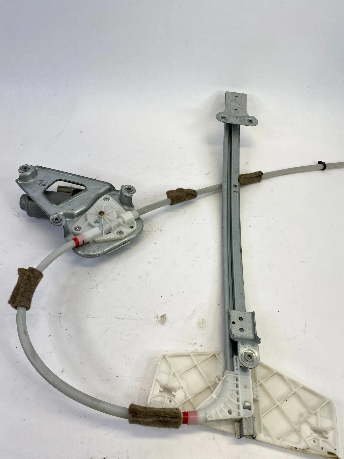 2006 2007 JEEP LIBERTY FRONT LH DRIVER SIDE POWER WINDOW MOTOR W REGULATOR OEM