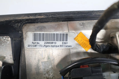 2010-2015 CHEVY EQUINOX TRUNK LIFTGATE CHROME TRIM MOLDING W/O CAMERA 22869810