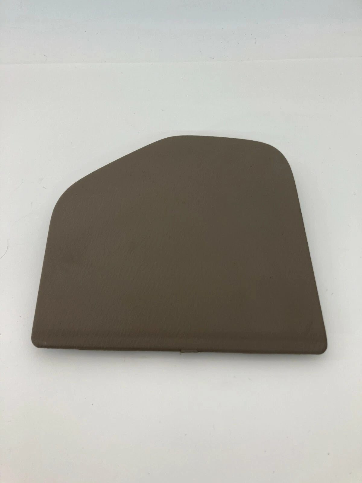 2003 2004 ISUZU ASCENDER FRONT RIGHT PASSENGER SIDE ACCESS COVER END PANEL TRIM