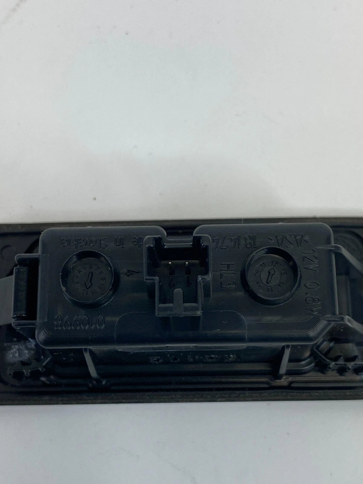 13 14 15 16 17 AUDI A4 QUATTRO REAR TRUNK LICENSE PLATE LIGHT LAMP 4G0-943-021