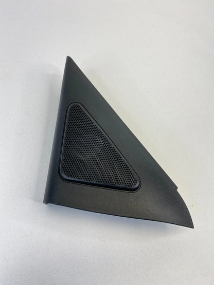 2002-2005 HYUNDAI SONATA LEFT DRIVER SIDE INNER CORNER SPEAKER MIRROR COVER OEM
