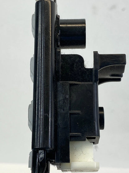 07-10 DODGE NITRO FRONT RIGHT PASSENGER SEAT BELT HEIGHT ADJUSTER 52029356AE OEM