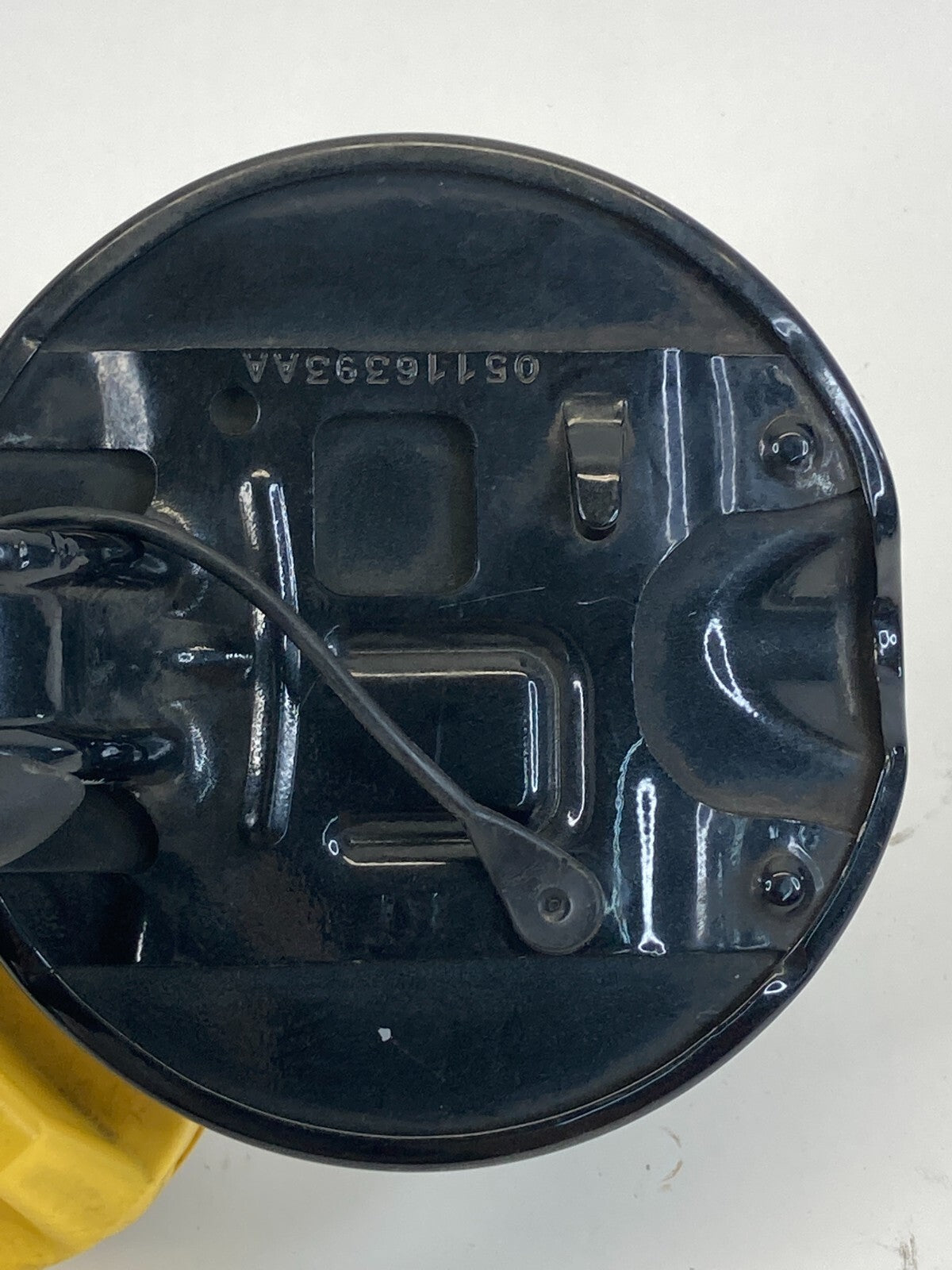 2008-2016 Chrysler Town & Country Fuel Filler Door Gas Cover Lid 05116393AA