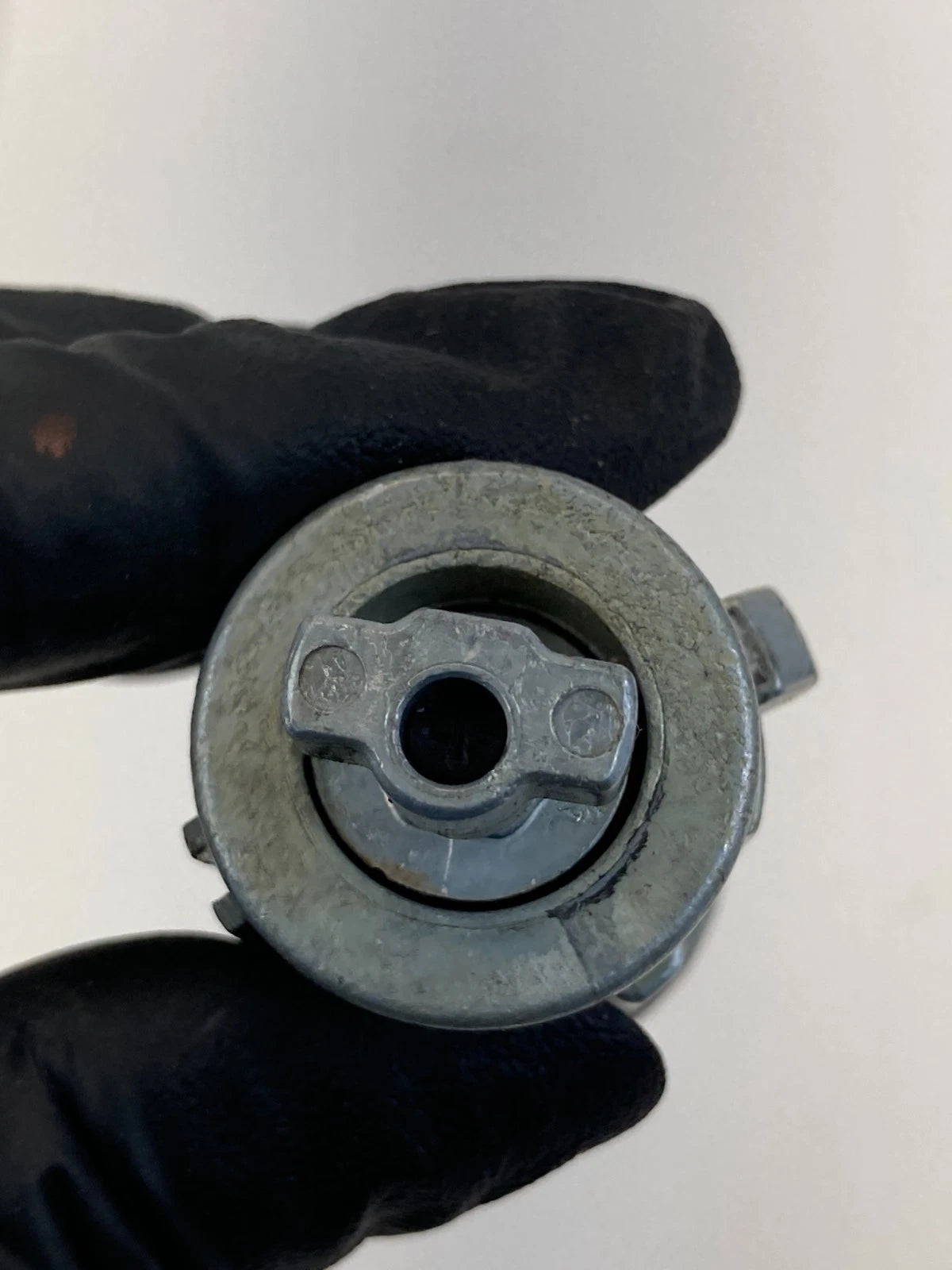 2002-2005 DODGE RAM 1500 IGNITION SWITCH LOCK CYLINDER & KEY OEM