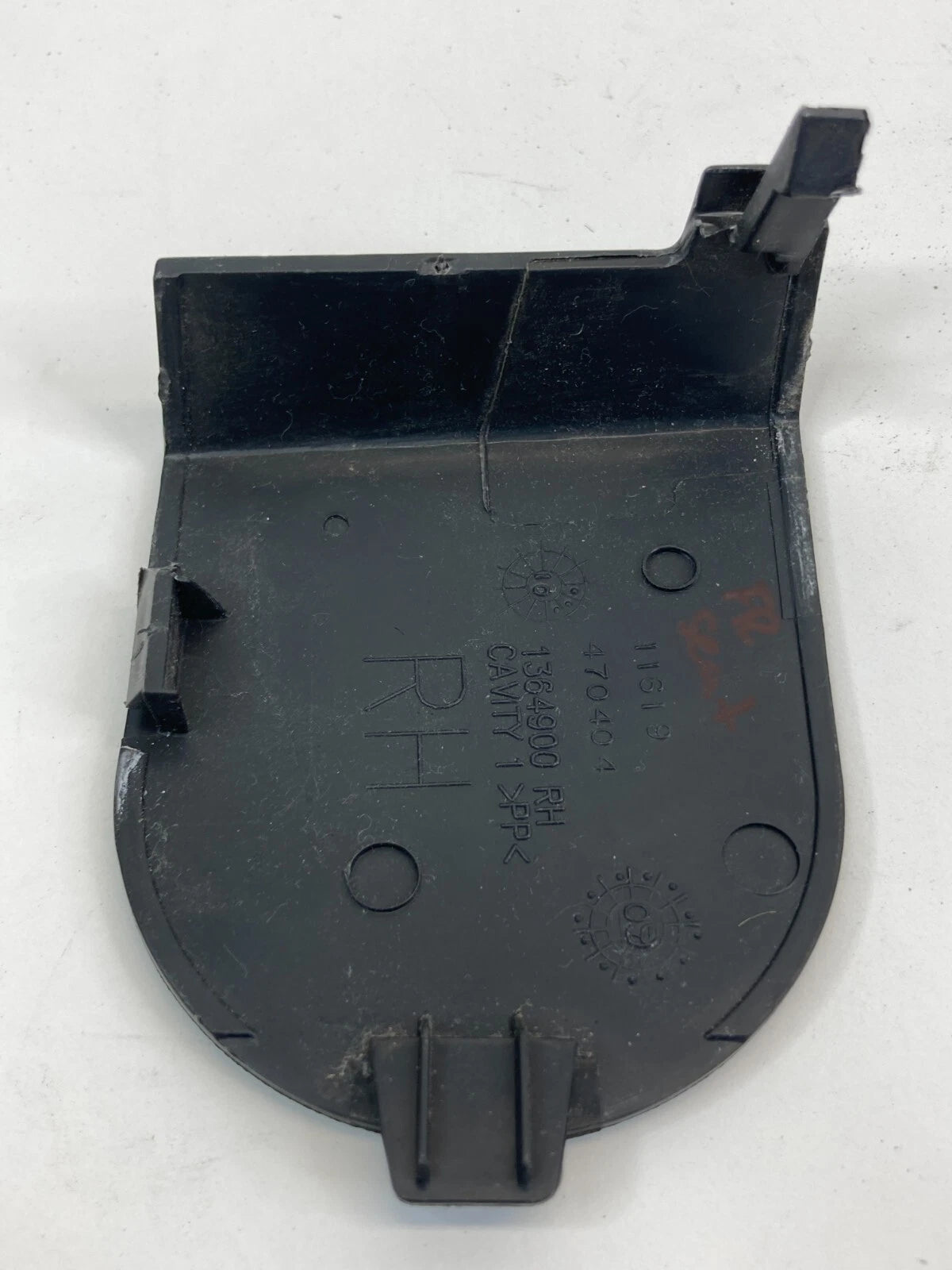 2010 2011 DODGE NITRO 09-12 LIBERTY REAR PASSENGER SEAT TRACK ANCHOR COVER TRIM