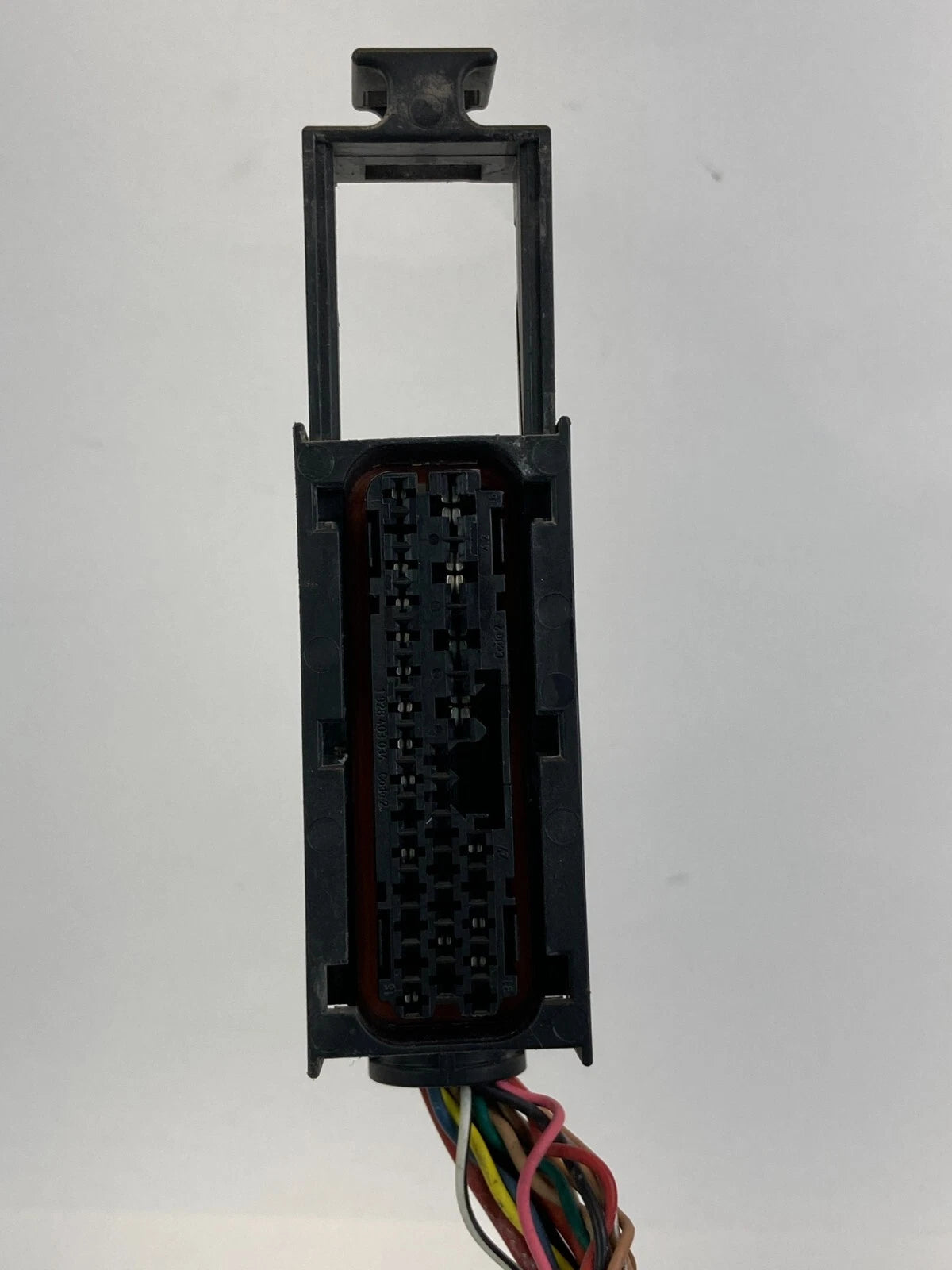 2004-2007 SATURN VUE ABS PUMP ANTI LOCK BRAKE CONNECTOR PLUG HARNESS 1928402824