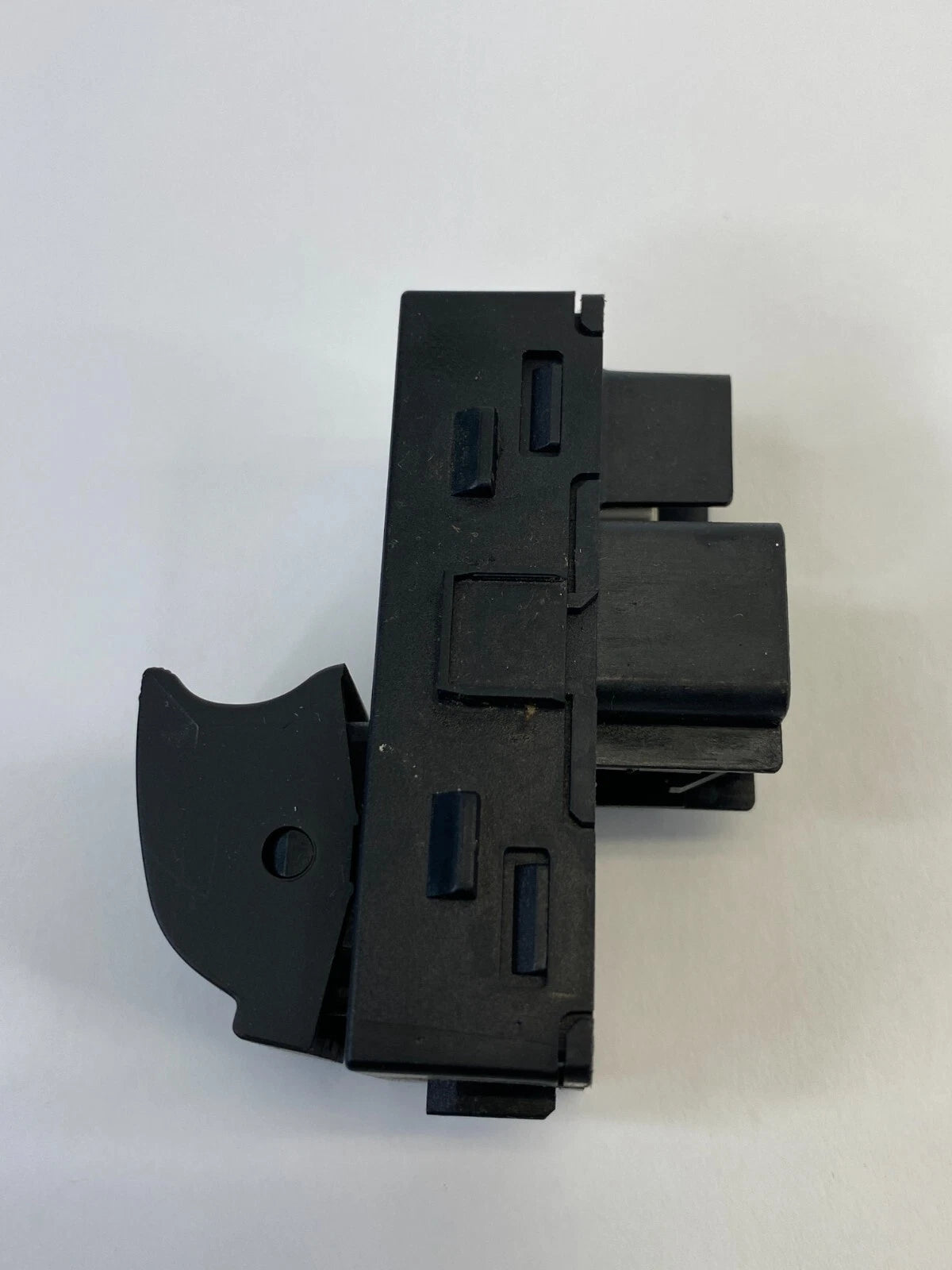 06-11 BUICK LUCERNE REAR RIGHT SIDE DOOR POWER WINDOW CONTROL SWITCH 15888174