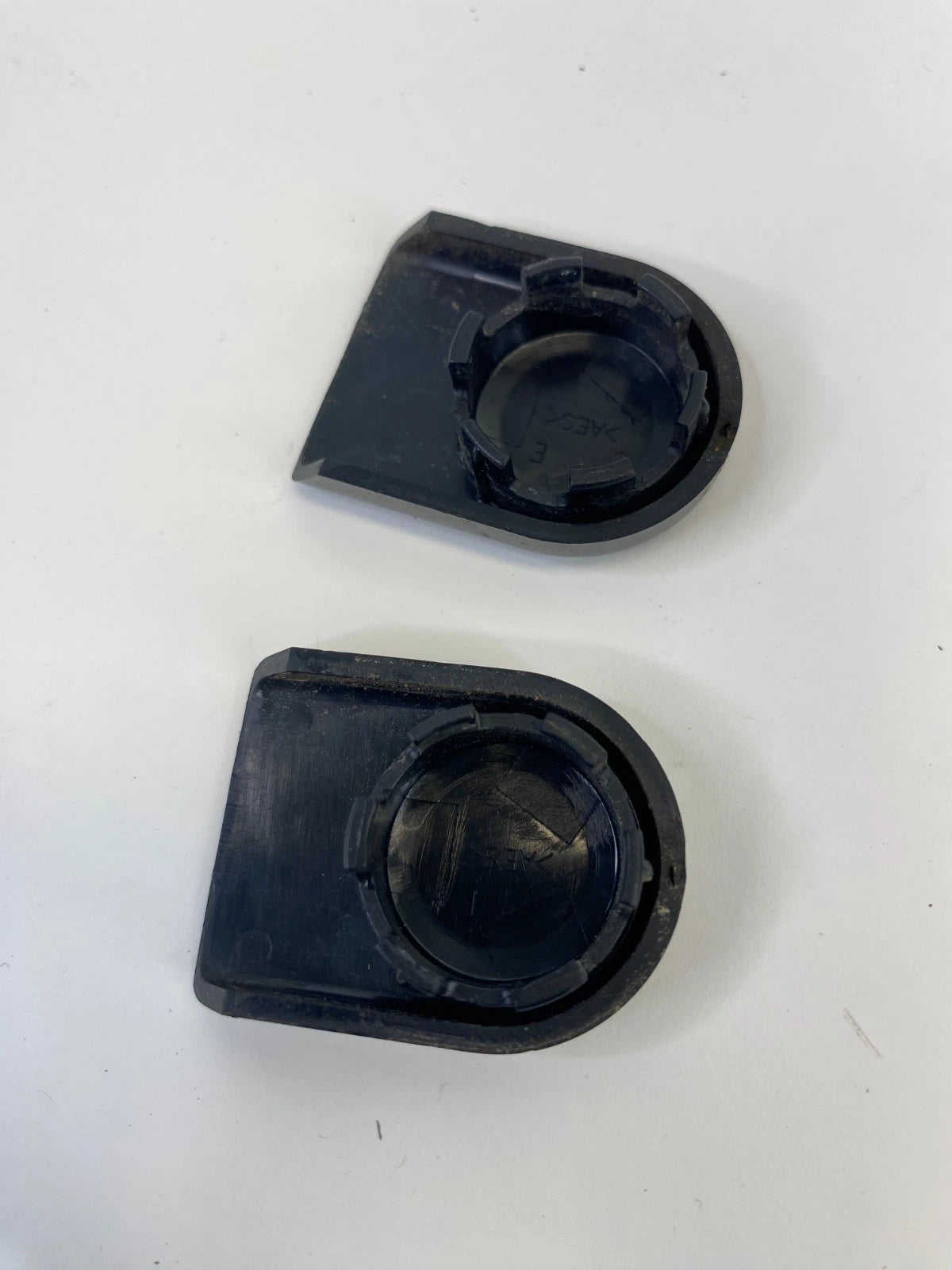 2012-2025 Nissan Versa Front Left & Right Side Windshield Wiper Arm Trim Cap