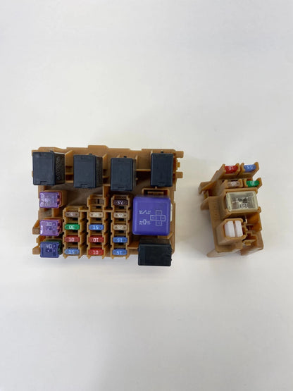 2002 2003 2004 TOYOTA AVALON ENGINE FUSE BOX RELAY JUNCTION BLOCK OEM