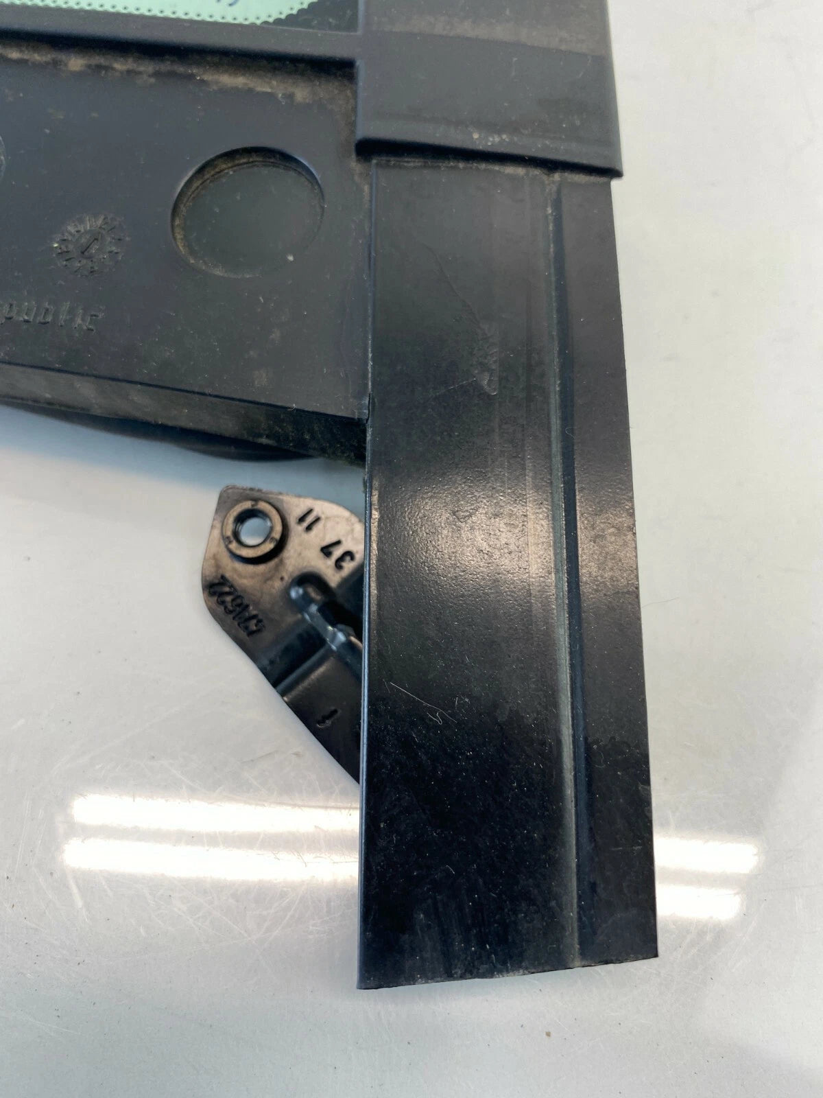 11-18 2011-2018 Volvo S60 Rear Right Back Door Quarter Fixed Window Glass OEM