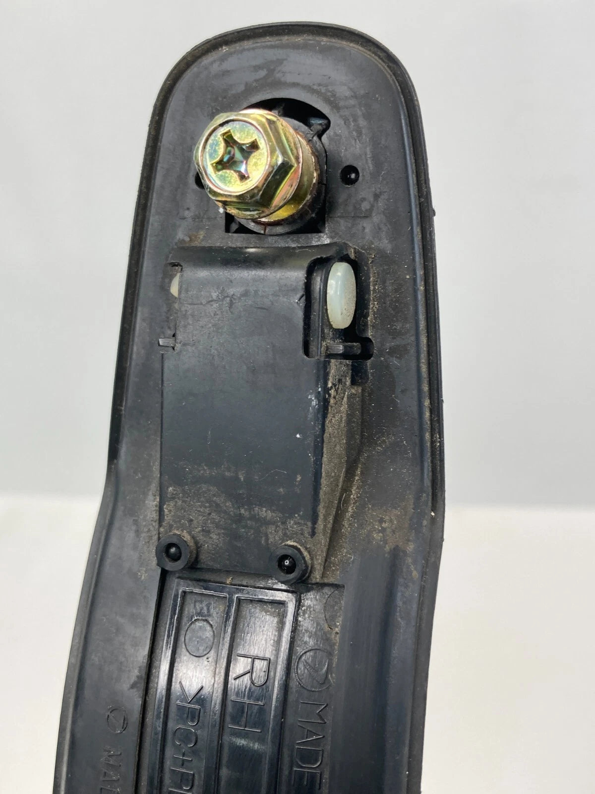 2003-2008 SUBARU FORESTER FRONT RIGHT PASSENGER EXTERIOR DOOR HANDLE ASSY OEM