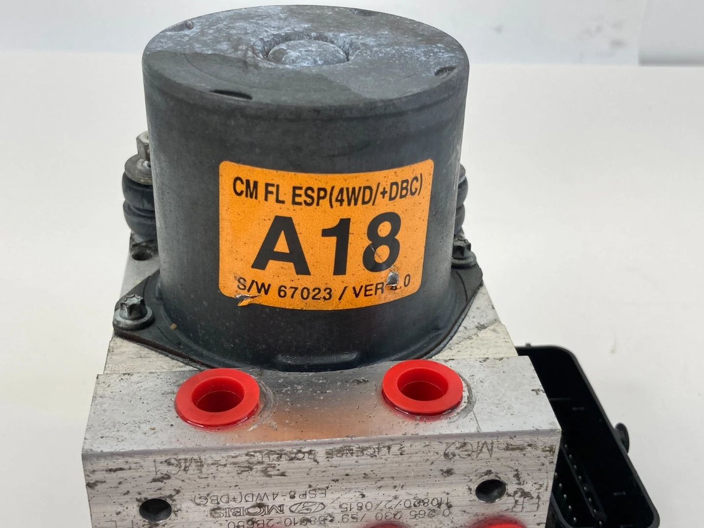 2010-2012 HYUNDAI SANTA FE 2.4L 4WD ABS ANTI LOCK BRAKE PUMP MODULE 58910-2B650