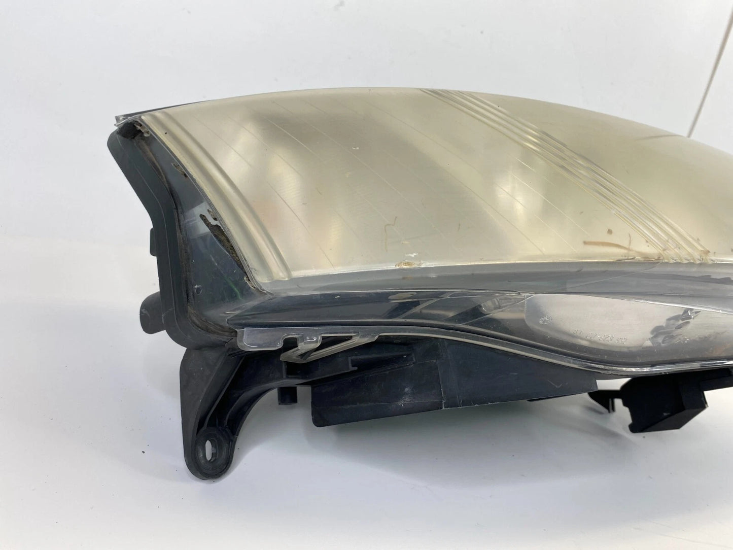 2003-2007 SAAB 9-3 SEDAN FRONT RIGHT SIDE HALOGEN HEADLIGHT LAMP ASSEMBLY OEM