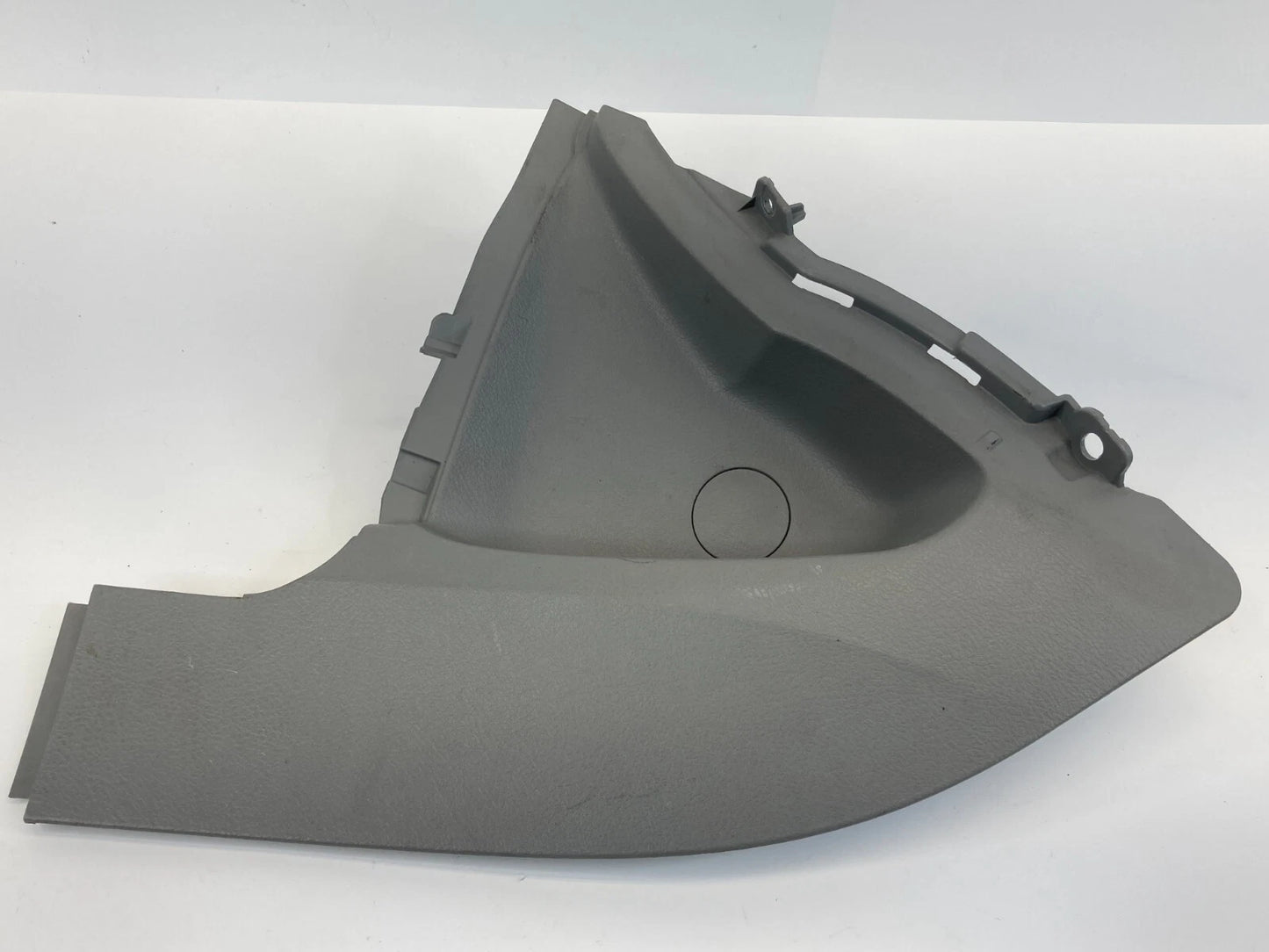 10 11 TOYOTA CAMRY FRONT RIGHT SIDE POCKET CONSOLE TRIM KICK PANEL 58816-06030