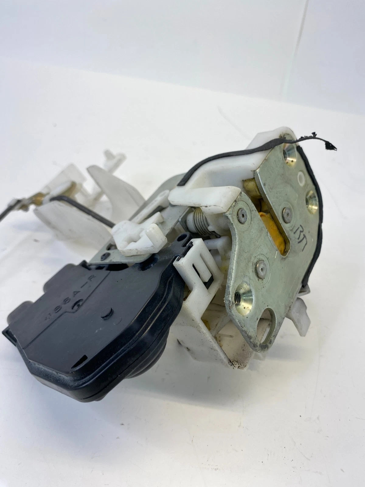 2003-2008 HONDA PILOT REAR RIGHT SIDE DOOR POWER LOCK LATCH ACTUATOR ASSY OEM