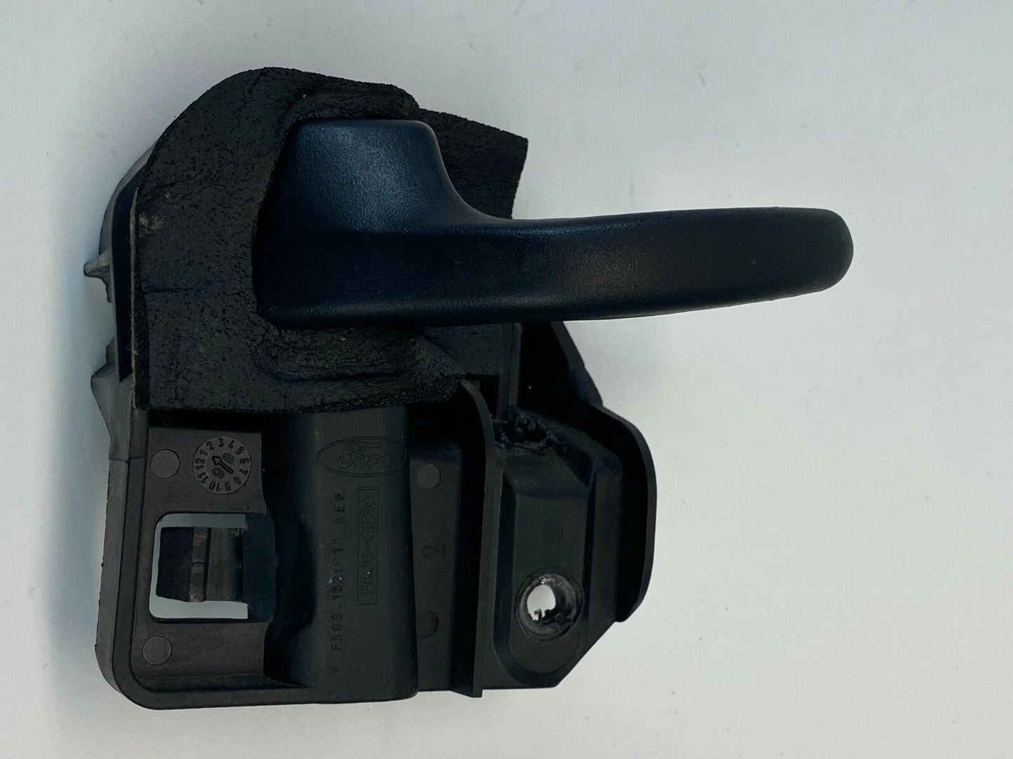 99-03 FORD WINDSTAR FRONT LEFT DRIVER SIDE INTERIOR DOOR HANDLE F58B-1621819-AEW