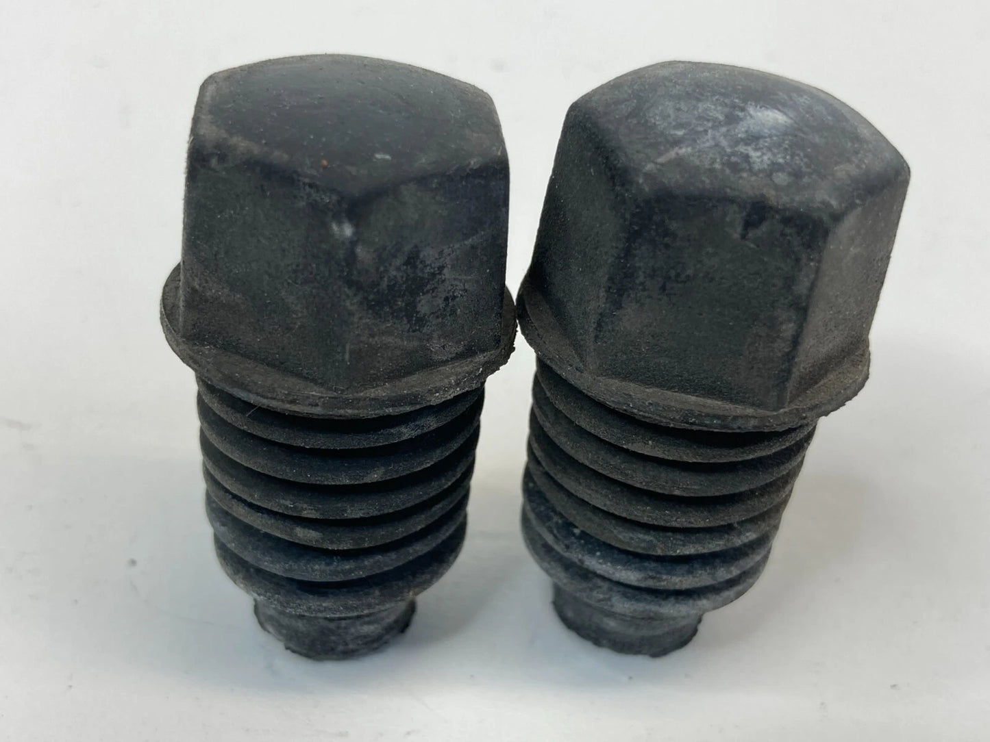 2008-2017 CHEVROLET EQUINOX FRONT HOOD RUBBER CUSHION BUFFER STOPPER BUMPER SET