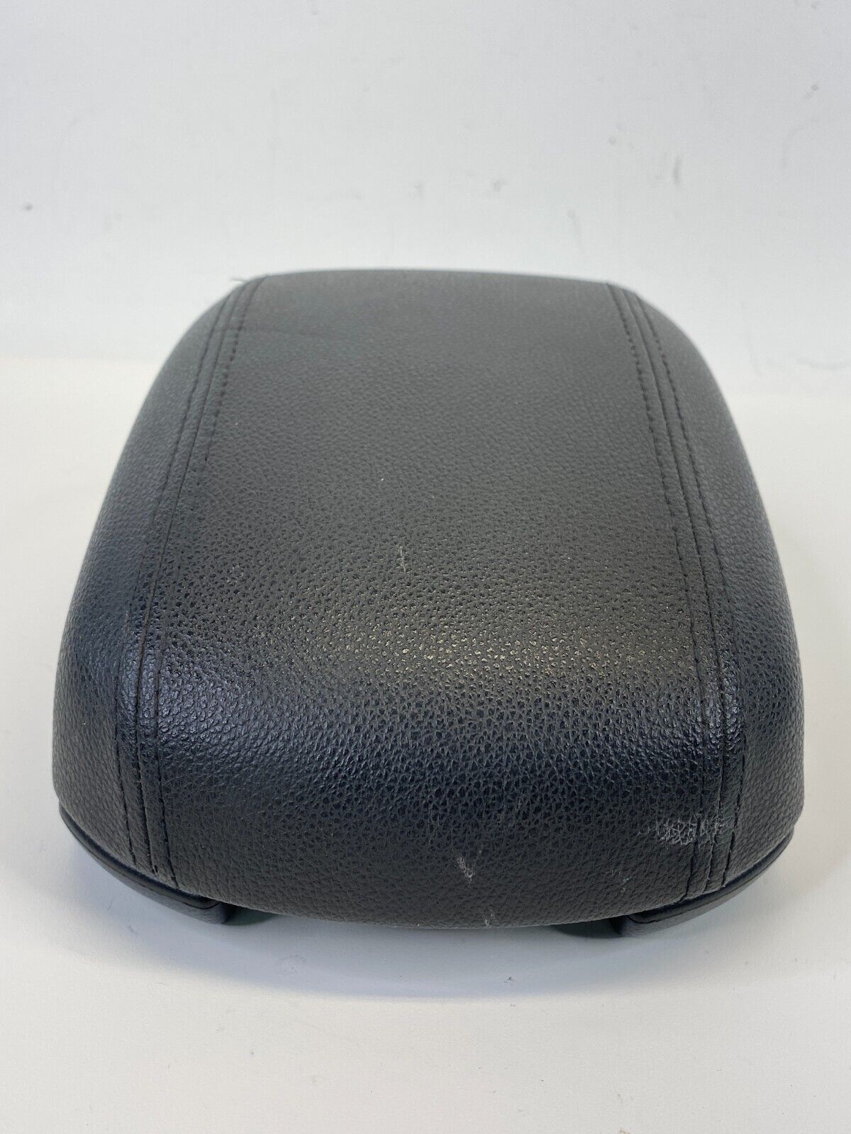 2011-2016 Chevrolet Cruze Center Console Armrest Arm Rest Lid Cover Top OEM