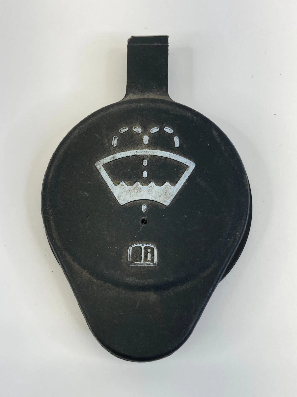 2002-2006 AVALANCHE 1500 2500 WINDSHIELD WASHER RESERVOIR CAP OEM