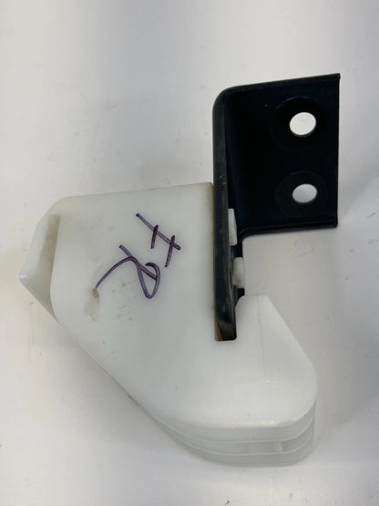 2006-2010 INFINITI M35 M45 FRONT PASSENGER RIGHT LOWER HEADLIGHT SUPPORT BRACKET