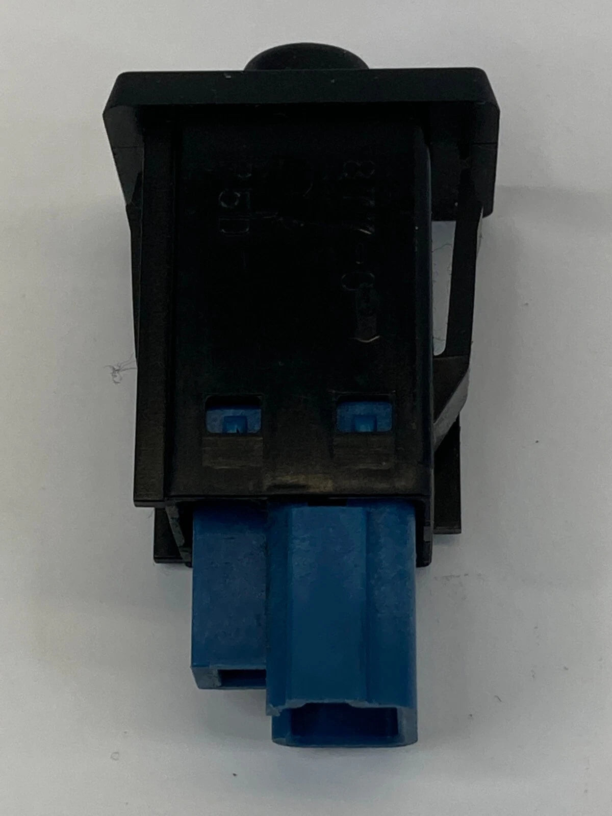 2006 2007 2008 LEXUS RX400H REAR TRUNK LID RELEASE OPEN BUTTON OFF SWITCH OEM